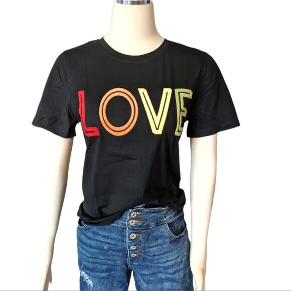 FUZZY LOVE Black T-Shirt NOT a Graphic Tee Short Sleeve Small - Picture 3 of 13